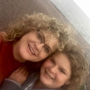 Meet your Posher, Carrie